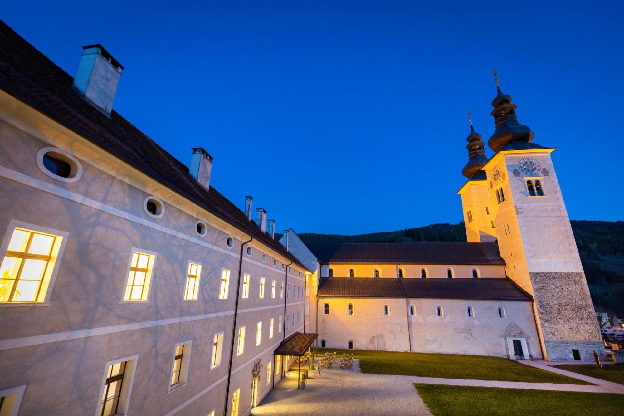 Jufa Hotel Stift Gurk Exterior foto